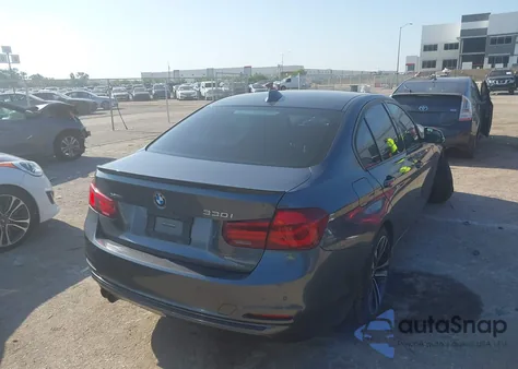 2018 BMW 330 xDrive from USA, damaged, VIN WBA8D9G55JNU71527